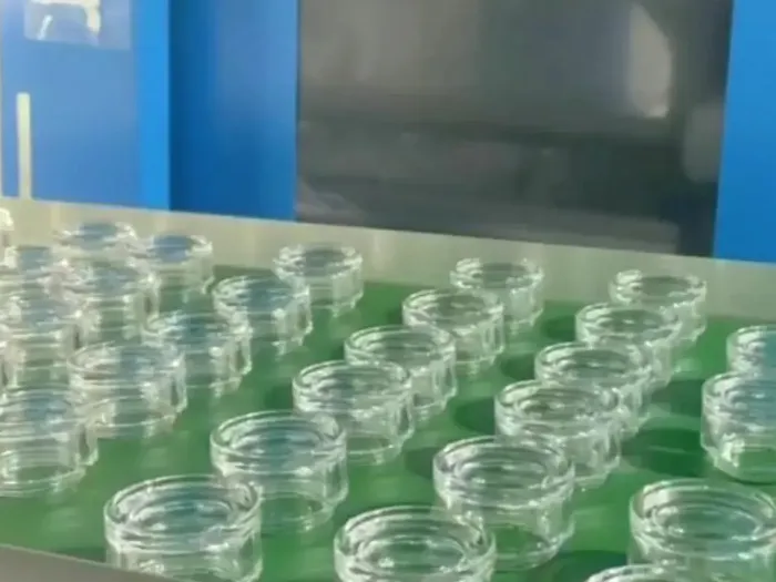 宁波科隆阁PET170T注塑机化妆品包装瓶生产